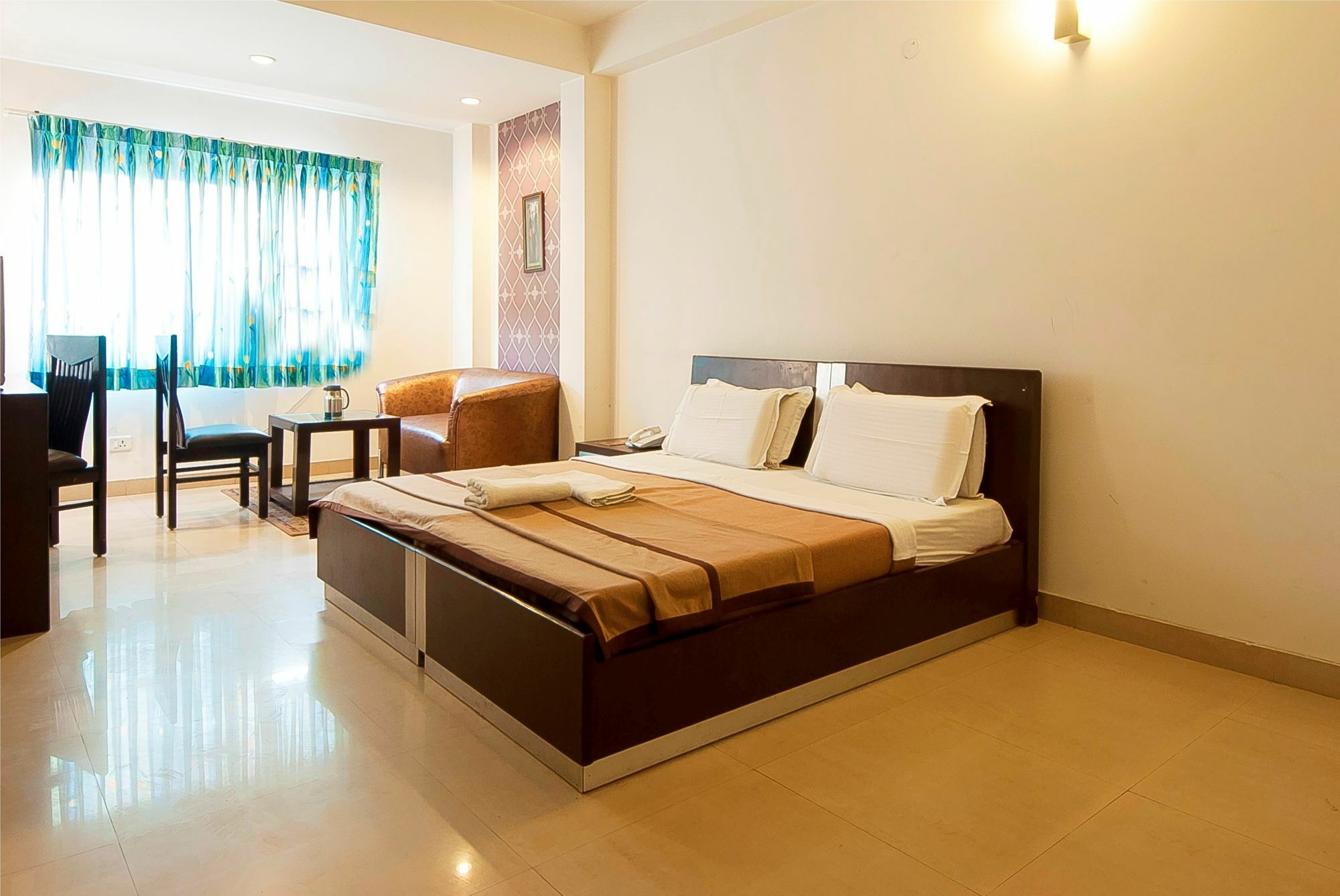Hotel Lohmod At National Highway 8 - Free Airport Transffer Új-Delhi Kültér fotó